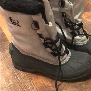 Unisex Sorel winter boots